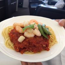 シーフードメニューで提供されたパスタ