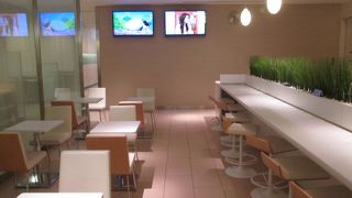 搭乗開始の案内はありません