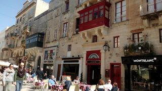 異国情緒たっぷりの町並み