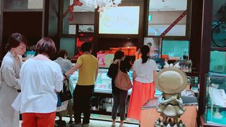 ロールケーキまちがいなし