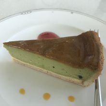 伊勢茶のチーズケーキ
