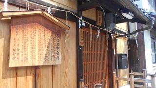 ふだんは静かな建物です