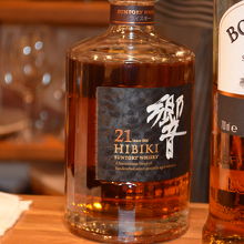 響の二十一年ものとボウモア