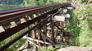 泰緬鉄道の木造アルヒル桟道橋を歩いてみた！！