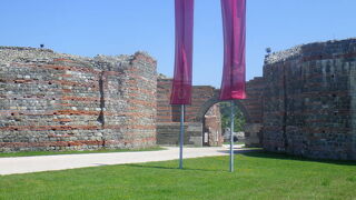 かなり大規模にローマ時代の遺跡が残っていました