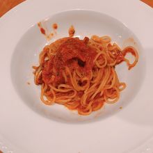 渡り蟹のトマトソース