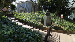 三田キャンパス内にある歴史的建造物