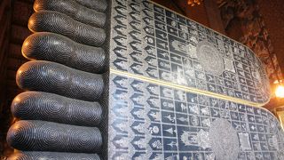 涅槃仏のあるお寺