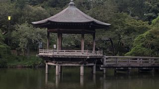 成田山新勝寺に隣接する公園