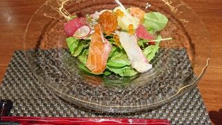 豪華な和食レストラン