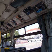 製造工程の説明がバス上部に。デニムカーテンの質感が良いです。