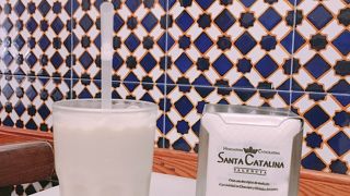 バレンシアで1番有名な、オルチャータのお店!　店内の装飾も美しいので行く価値あり!