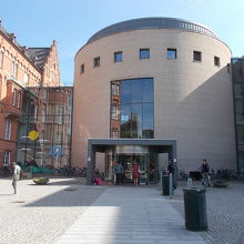 マルメ市立図書館