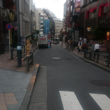 お洒落な六本木にふさわしくない泥臭い地名