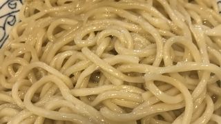 他とは違う魚介系つけ麺