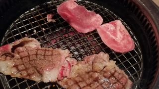 おいしい焼きでおなか一杯になりたくて、廻焼肉店