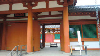 法隆寺の宝物殿