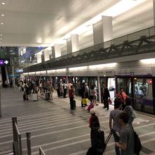 快速電車（台北駅）