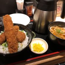醤油カツ丼 夜は1000円