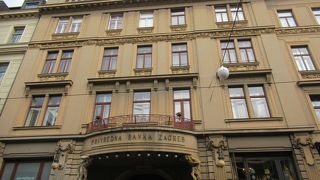 美しいドームは工事中でした