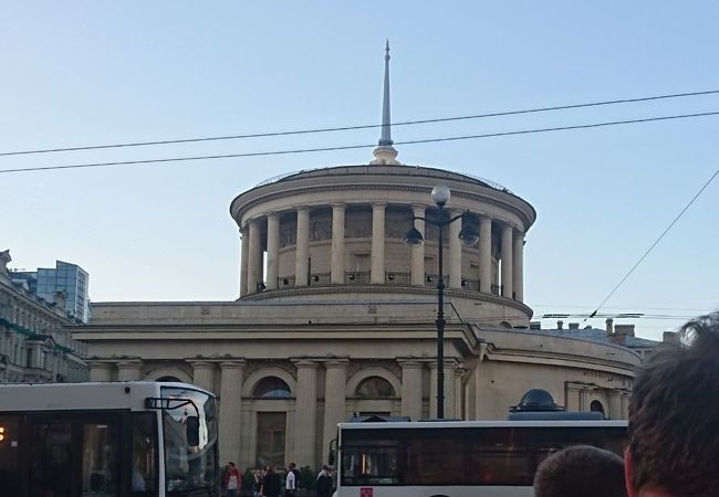 プロシャジ ヴォスタニヤ駅