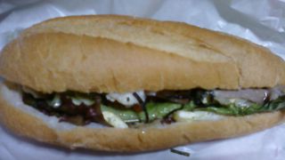 なかなか個性的な美味しいサンドイッチがあります！