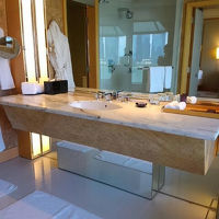 バスルーム　シングルシンク