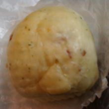 ひとつ170円です。