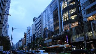 骨董通りというほどでもないかな