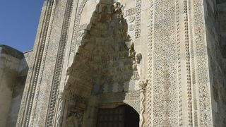 立派な隊商宿キャラバン・サライ