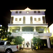 ザ シクロ シェムリアップ ホテル