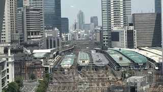 有楽町駅前です。