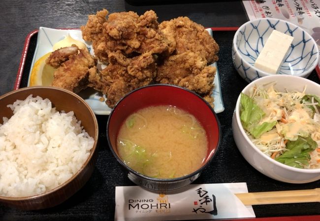 唐揚げモリモリ「毛利や 串よし 京橋店」～大阪・京橋～