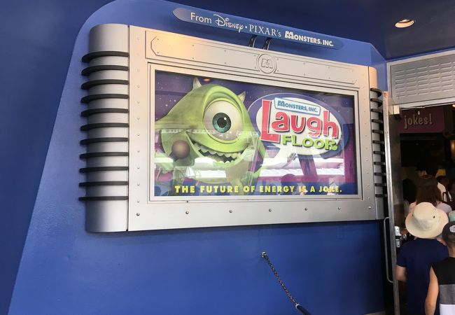 モンスターズ インク ラフフロアー クチコミ アクセス 営業時間 オーランド フォートラベル