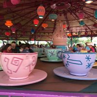 マッド ティー パーティ