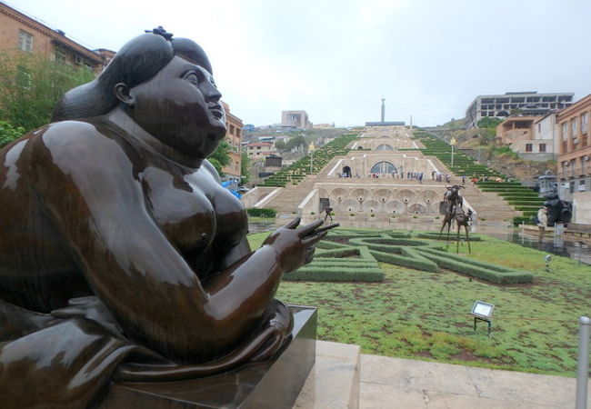 Smoking Woman Statue