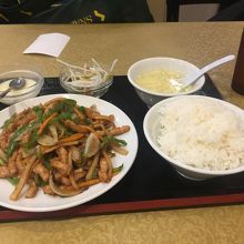 チンジャオロース定食