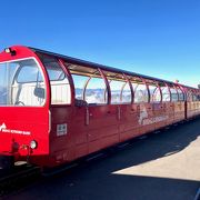天気の良い日は乗るべきスイスでは唯一の蒸気機関車