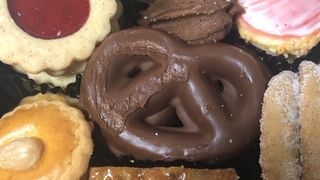 食品フロアの人気店です