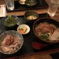 内装がステキな沖縄料理屋さん