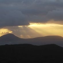 山頂付近からの景色　光のカーテン