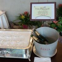 朝食でもアイオープナーとしてスパークリングワインが有りました