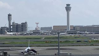 綺麗なターミナルビル