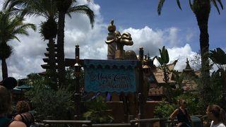 空飛ぶじゅうたん。