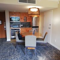 ミニキッチンが付いてます。