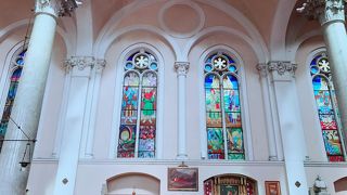 美しいステンドグラス