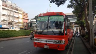 5月と同様シェムリアップ行きのバスに乗る