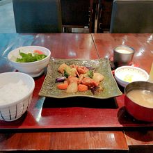 大戸屋 (サイアムパラゴン店)