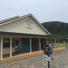ちょっとおしゃれ感がでました。休憩所だったところはカフェに
