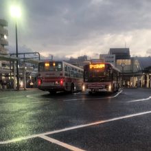 京阪バス1号系統石山団地行き。